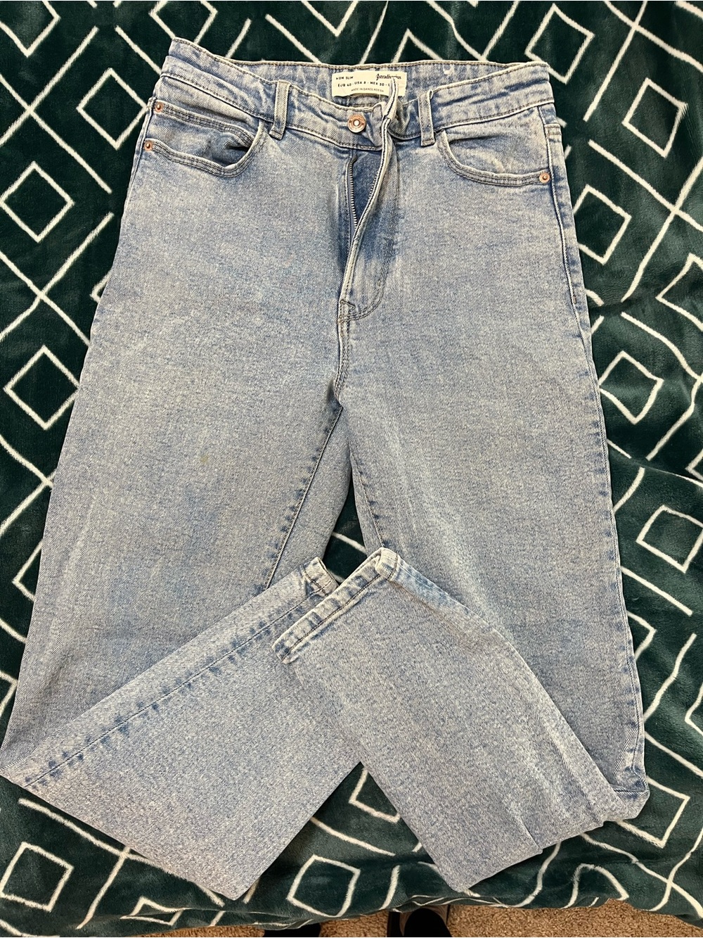Stradivarius Mom Jean High Rise Slim Fit Light Blue Jeans